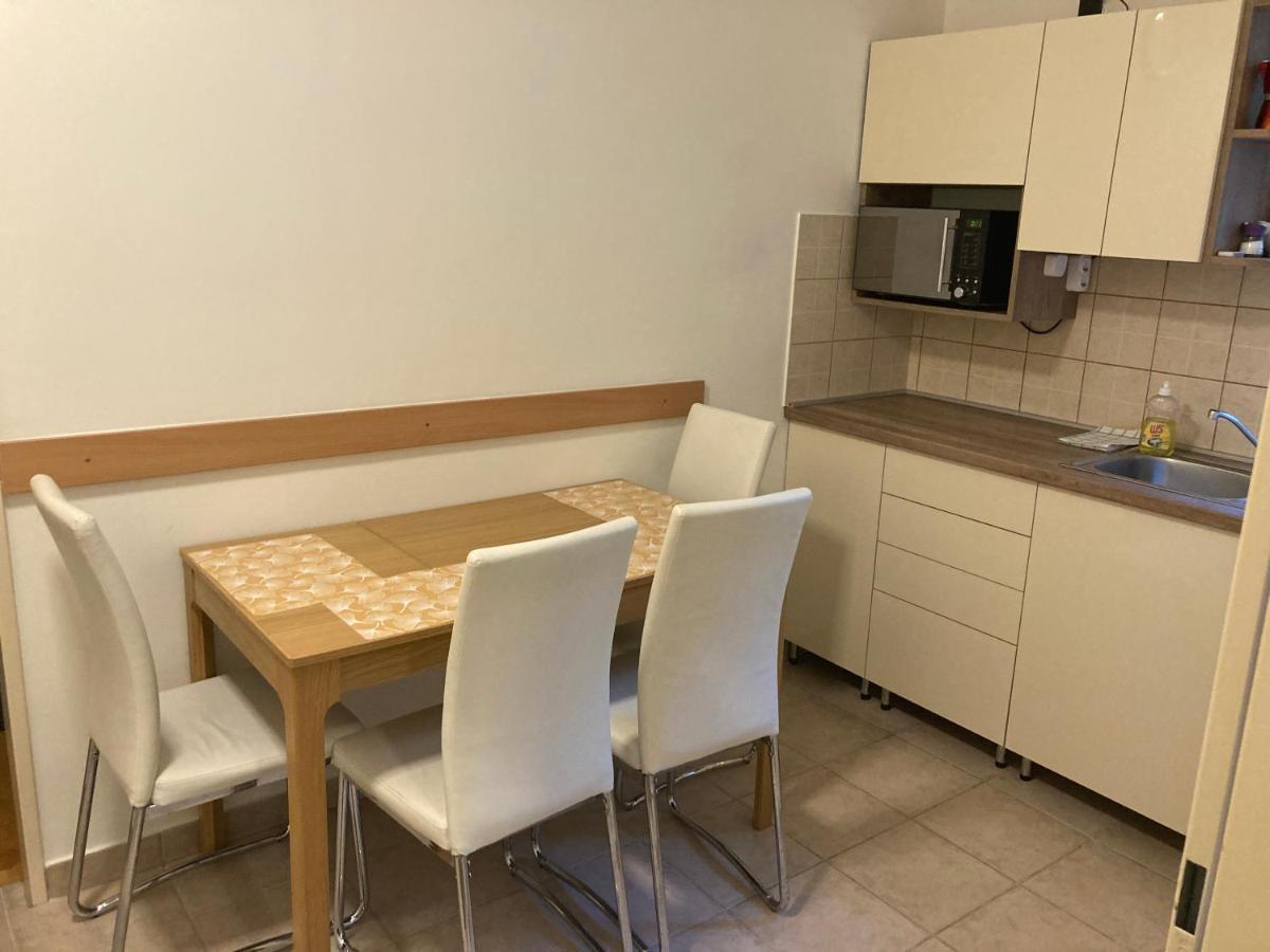 Ferienwohnung Künszler Apartmanház Zamárdi Exterior foto